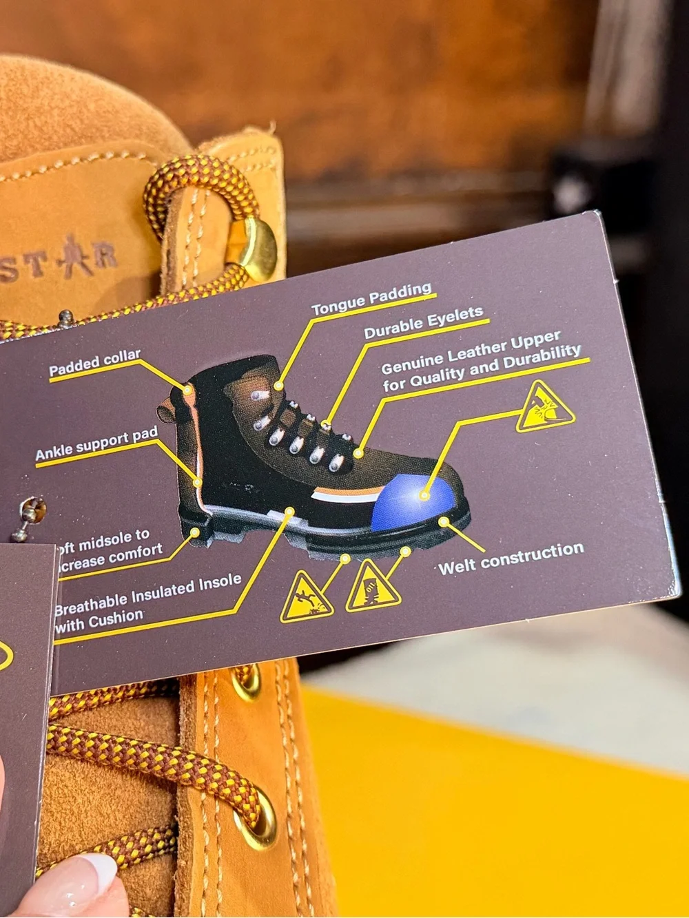 947. NIB Men's Tan Lace-Up Work Boots with Padded Black Collar